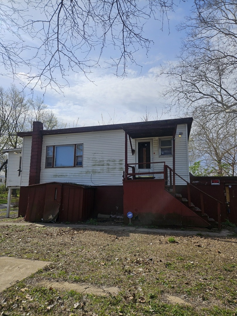 507 Crystal Lake Drive, Urbana, IL