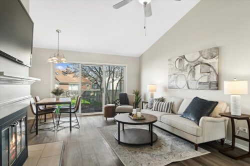 1445 Tanglewood Avenue, Palatine, IL