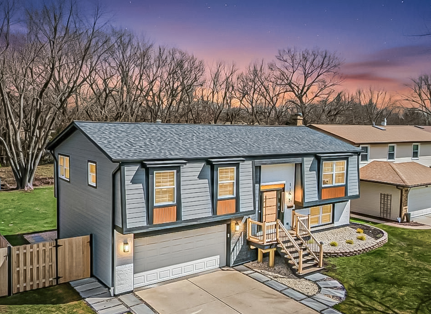 1135 N King Charles Court, Palatine, IL