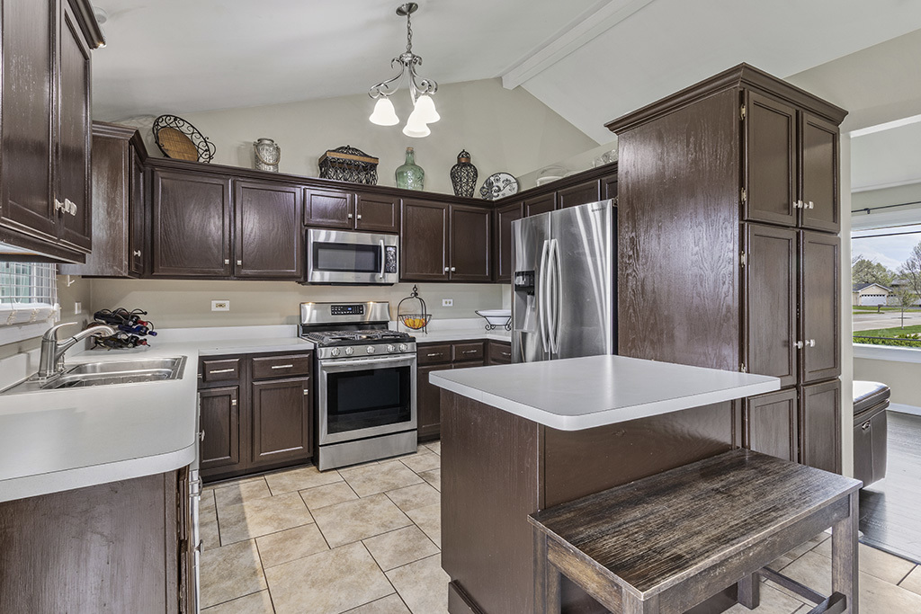 6903 LEWIS CLARK Drive, Plainfield, IL