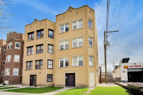 4015 N Mozart Street, Chicago, IL