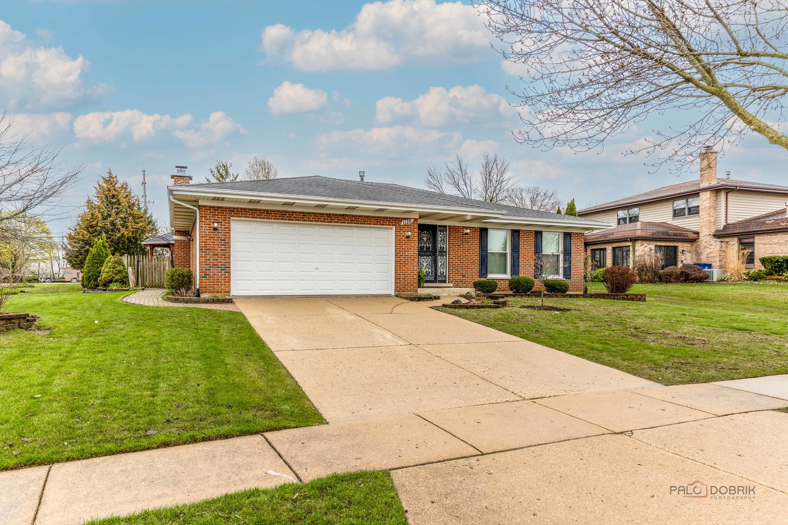 1128 Aegean Drive, Schaumburg, IL