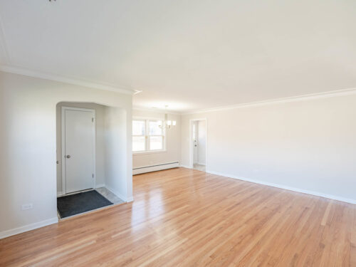 8049 E Prairie Road, Skokie, IL