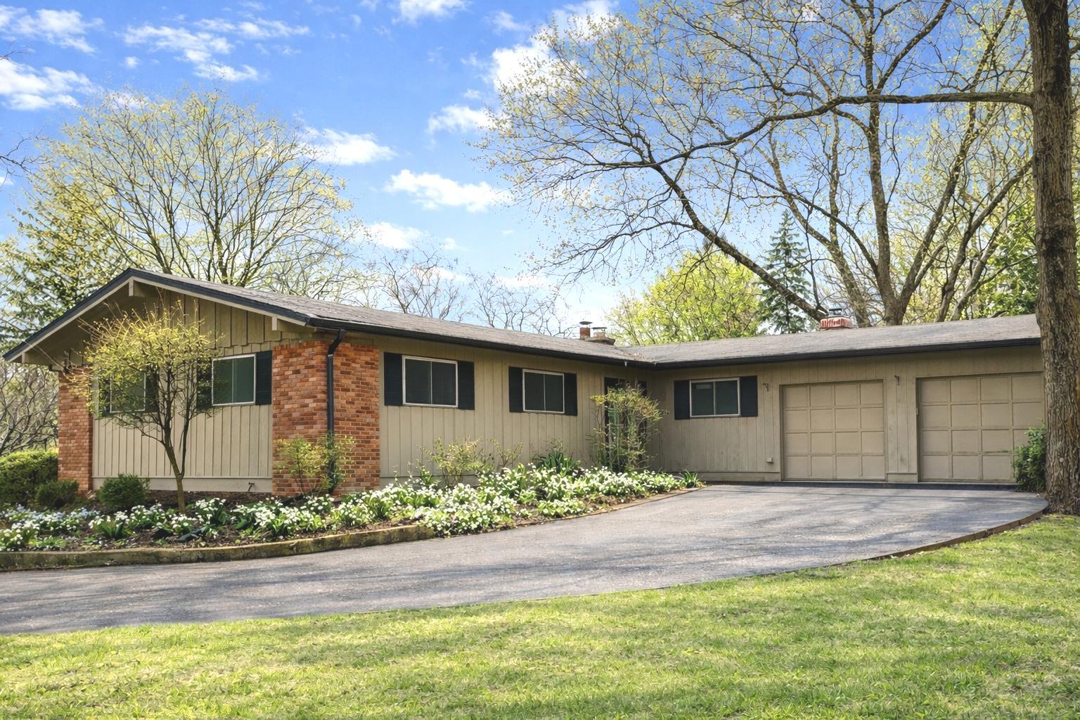 1056 Van Tassel Road, Sleepy Hollow, IL