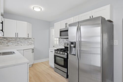 18037 Ridgewood Avenue, Lansing, IL