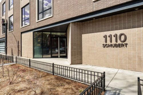 1110 W Schubert Avenue #203, Chicago, IL
