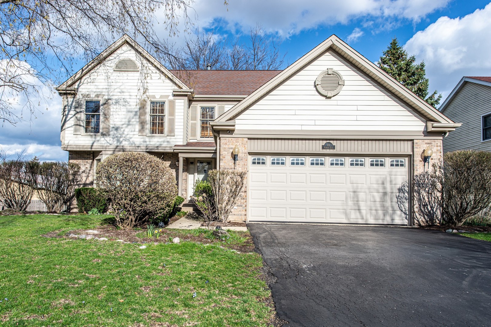 11 Plumrose Lane, Schaumburg, IL