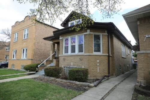 2955 N LOTUS Avenue, Chicago, IL