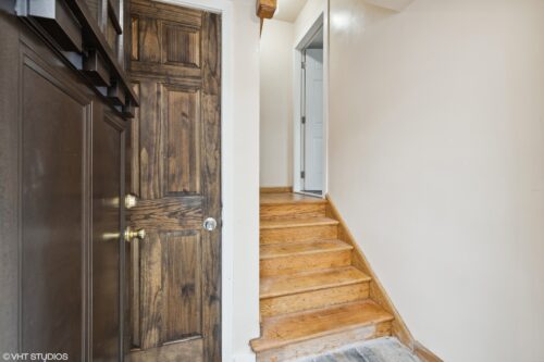 5565 W Gladys Avenue #2, Chicago, IL