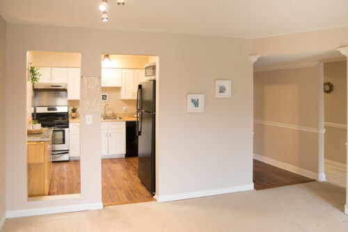 5000 Carriageway Drive #211, Rolling Meadows, IL