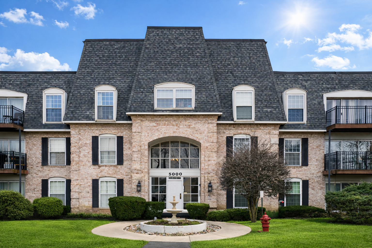 5000 Carriageway Drive #211, Rolling Meadows, IL