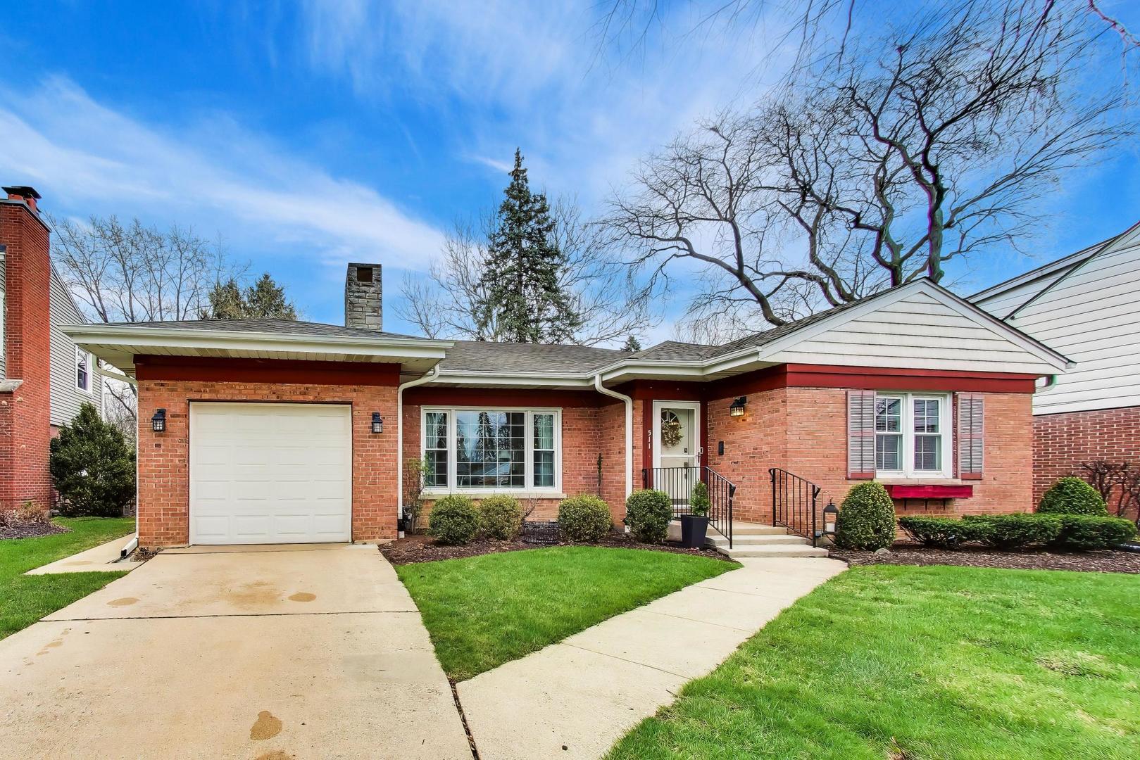 511 S Hi Lusi Avenue, Mount Prospect, IL