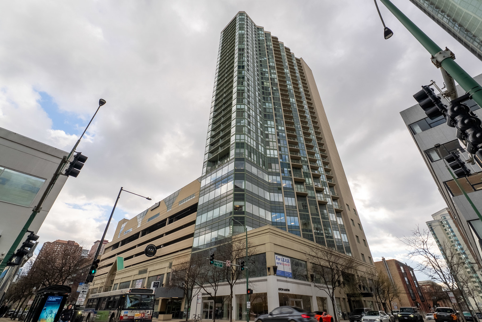 111 W Maple Street #3305, Chicago, IL
