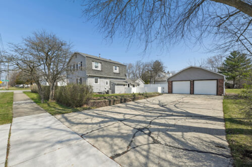 901 E Sunrise Road, Addison, IL