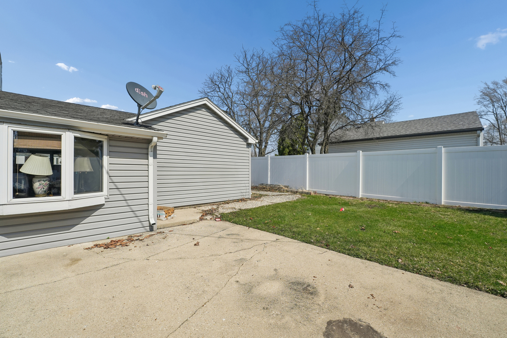 901 E Sunrise Road, Addison, IL