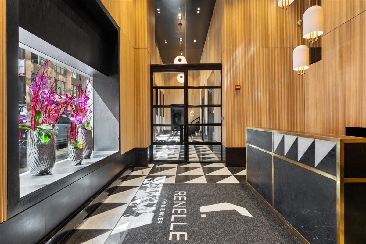 403 N Wabash Avenue #10C, Chicago, IL