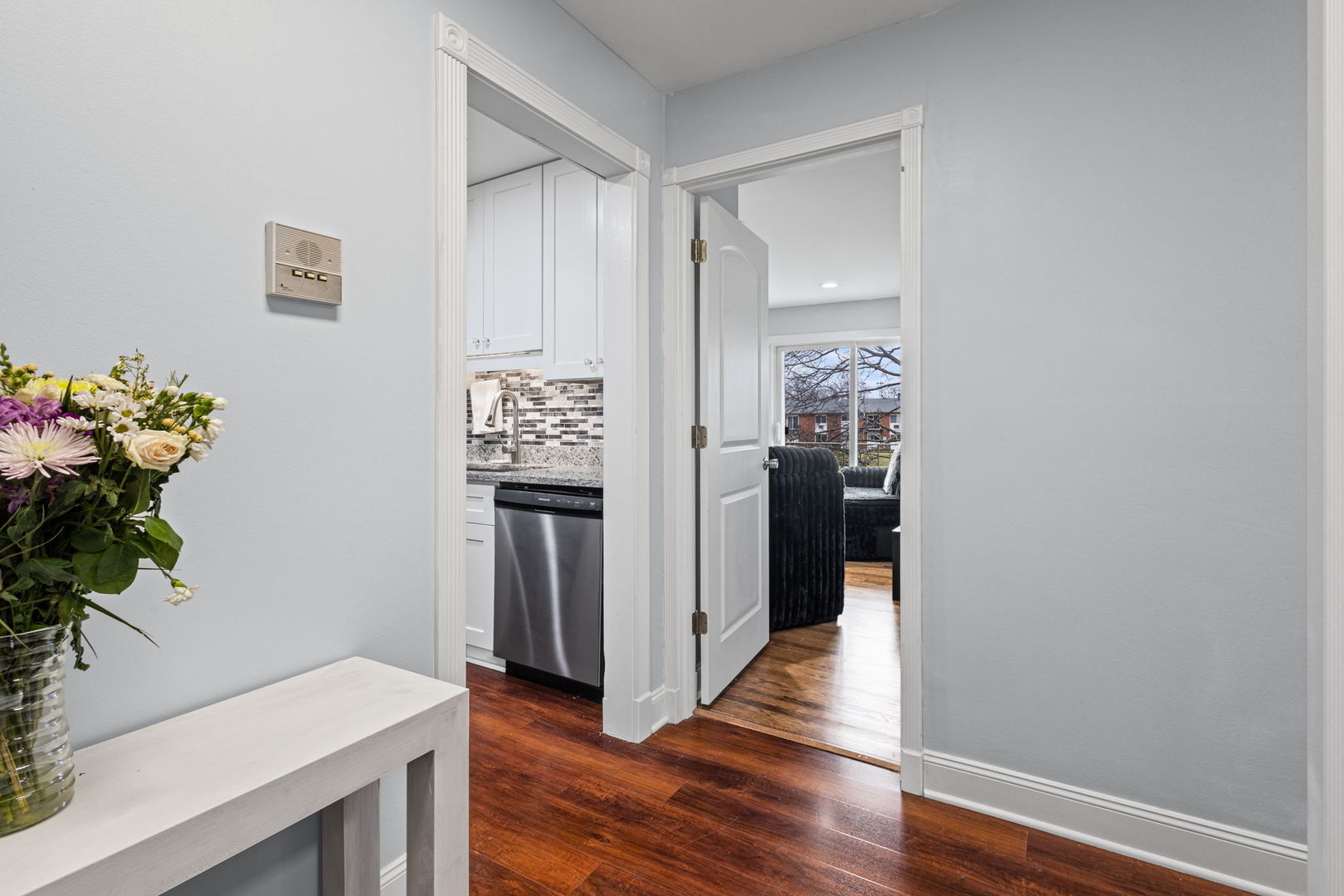 9460 Dee Road #2H, Des Plaines, IL