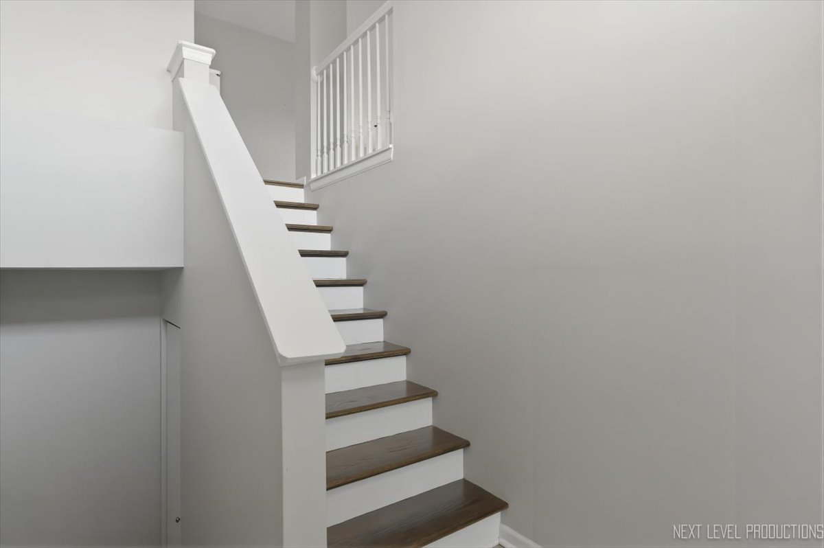 1102 Delta Drive #1102, Elgin, IL