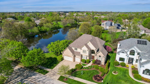 2360 Sutton Lane, Aurora, IL