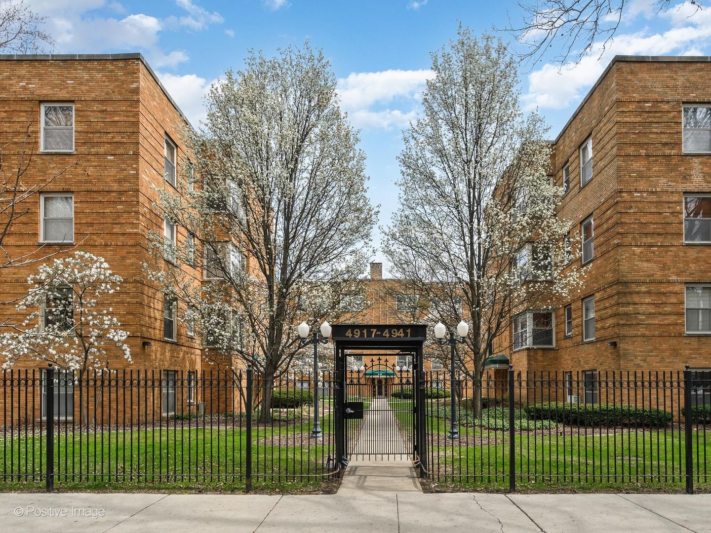 4935 N Wolcott Avenue #1A, Chicago, IL