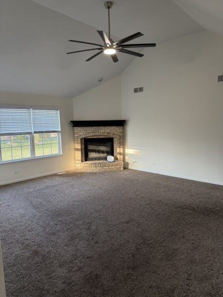 329 Garden Circle, Yorkville, IL