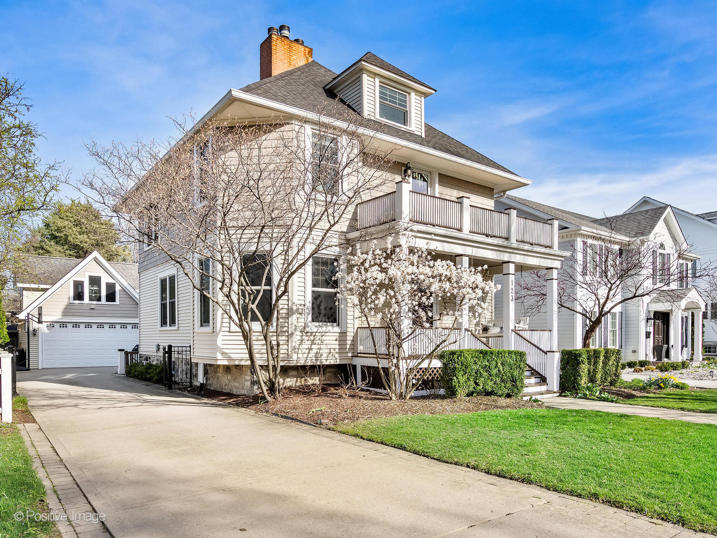 123 S Kensington Avenue, La Grange, IL