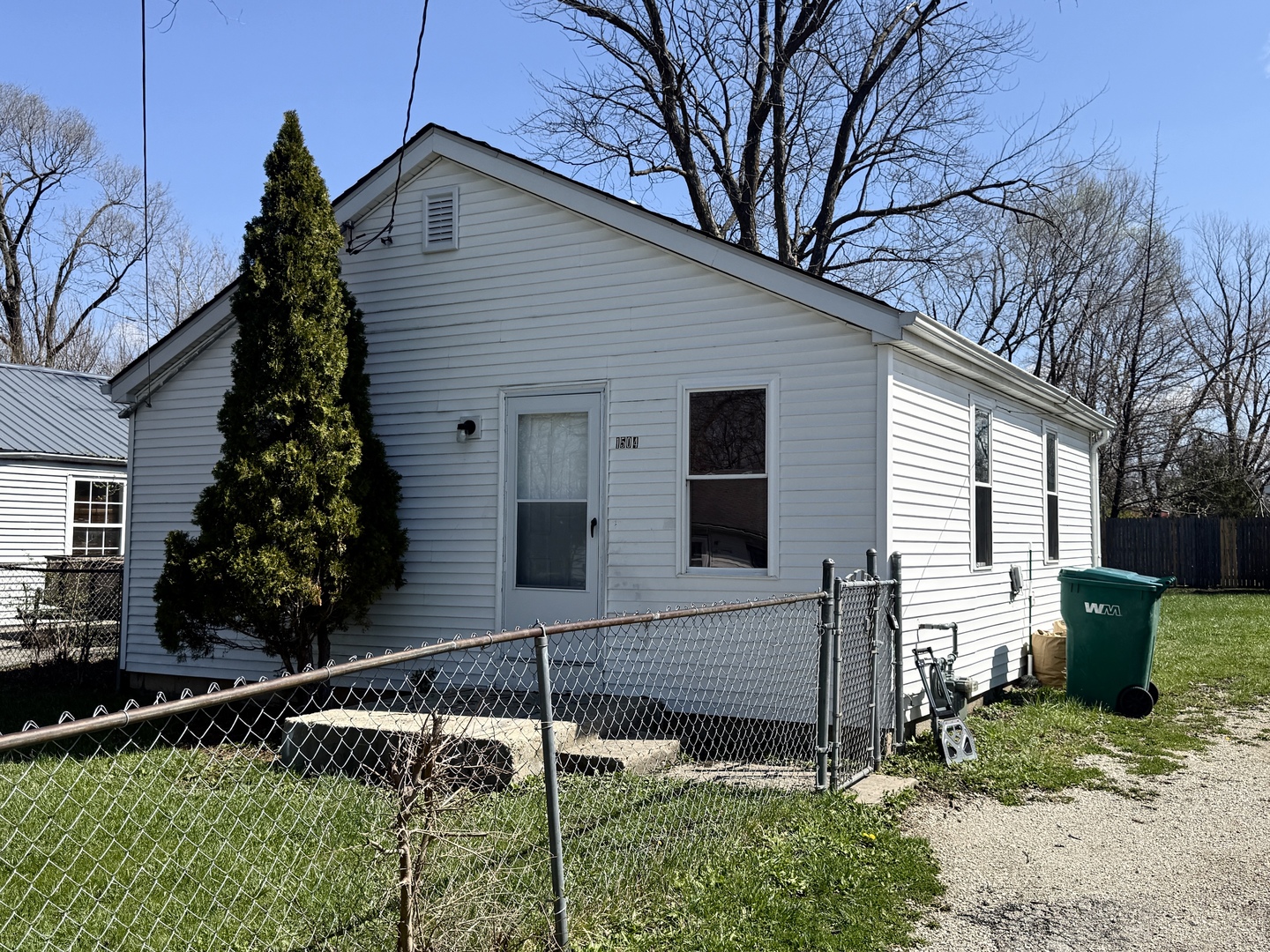 1504 S Ottawa Street, Joliet, IL