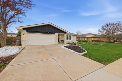 7718 W 157th Place, Orland Park, IL