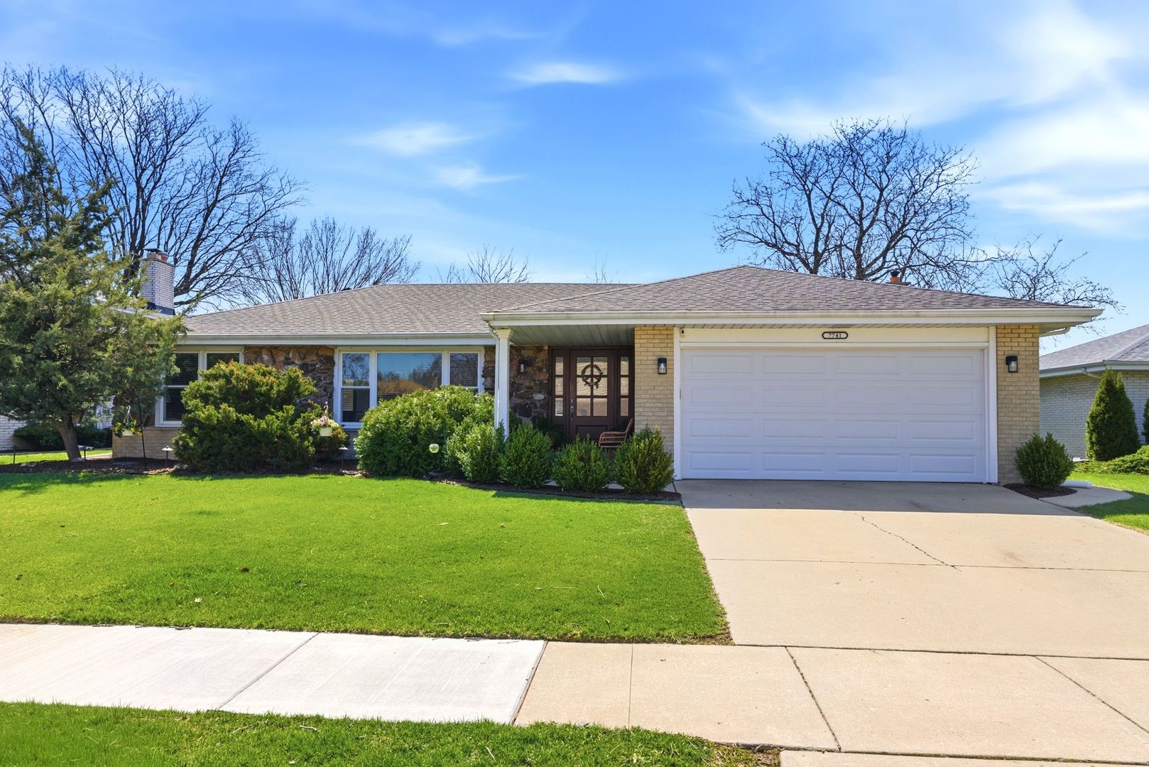 7741 Sycamore Drive, Orland Park, IL