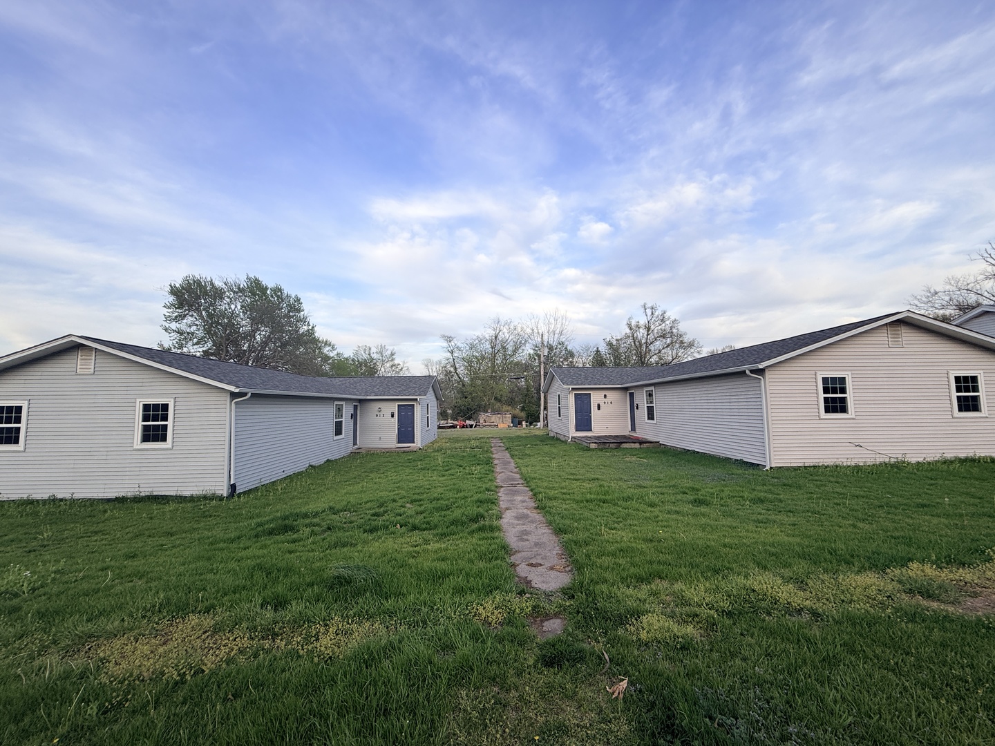 916 S 10th Street, Herrin, IL