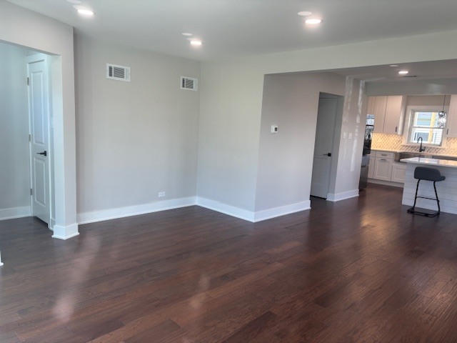4940 Coyle Avenue, Skokie, IL