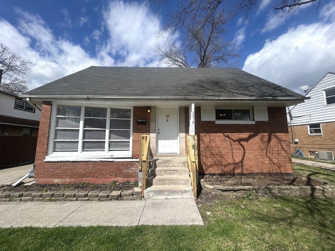 2058 Downey Road, Homewood, IL