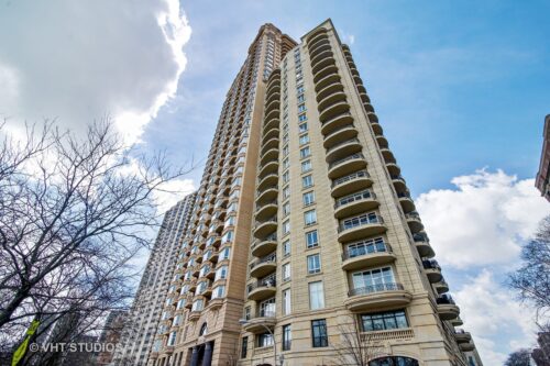 2550 N Lakeview Avenue #2205, Chicago, IL