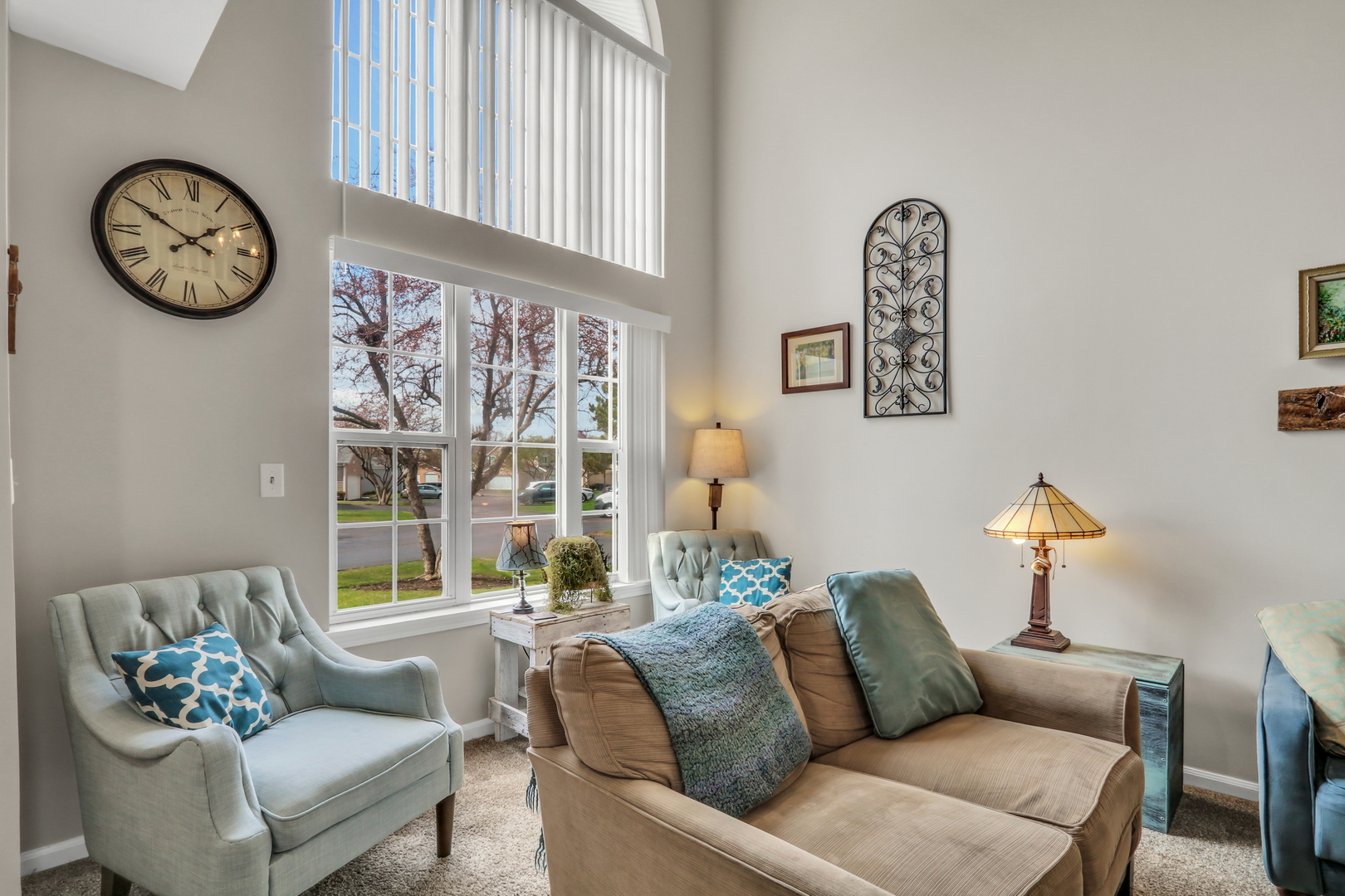 6709 E Wellsley Court, Gurnee, IL