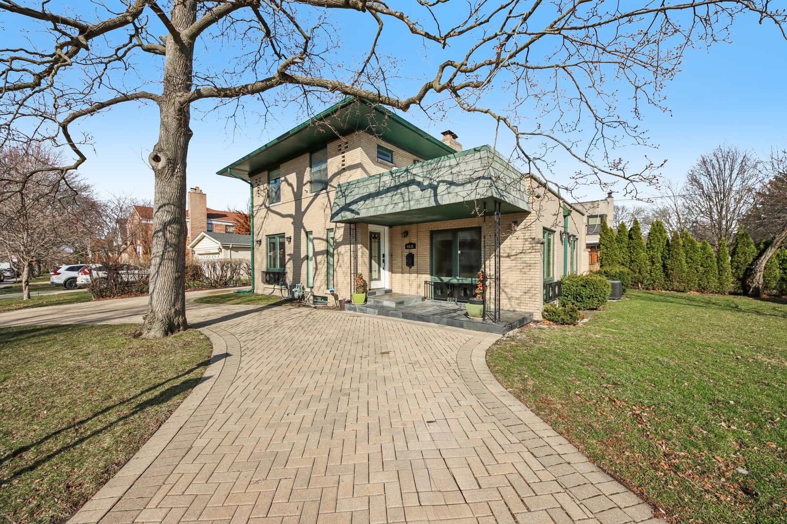 6601 N Trumbull Avenue, Lincolnwood, IL
