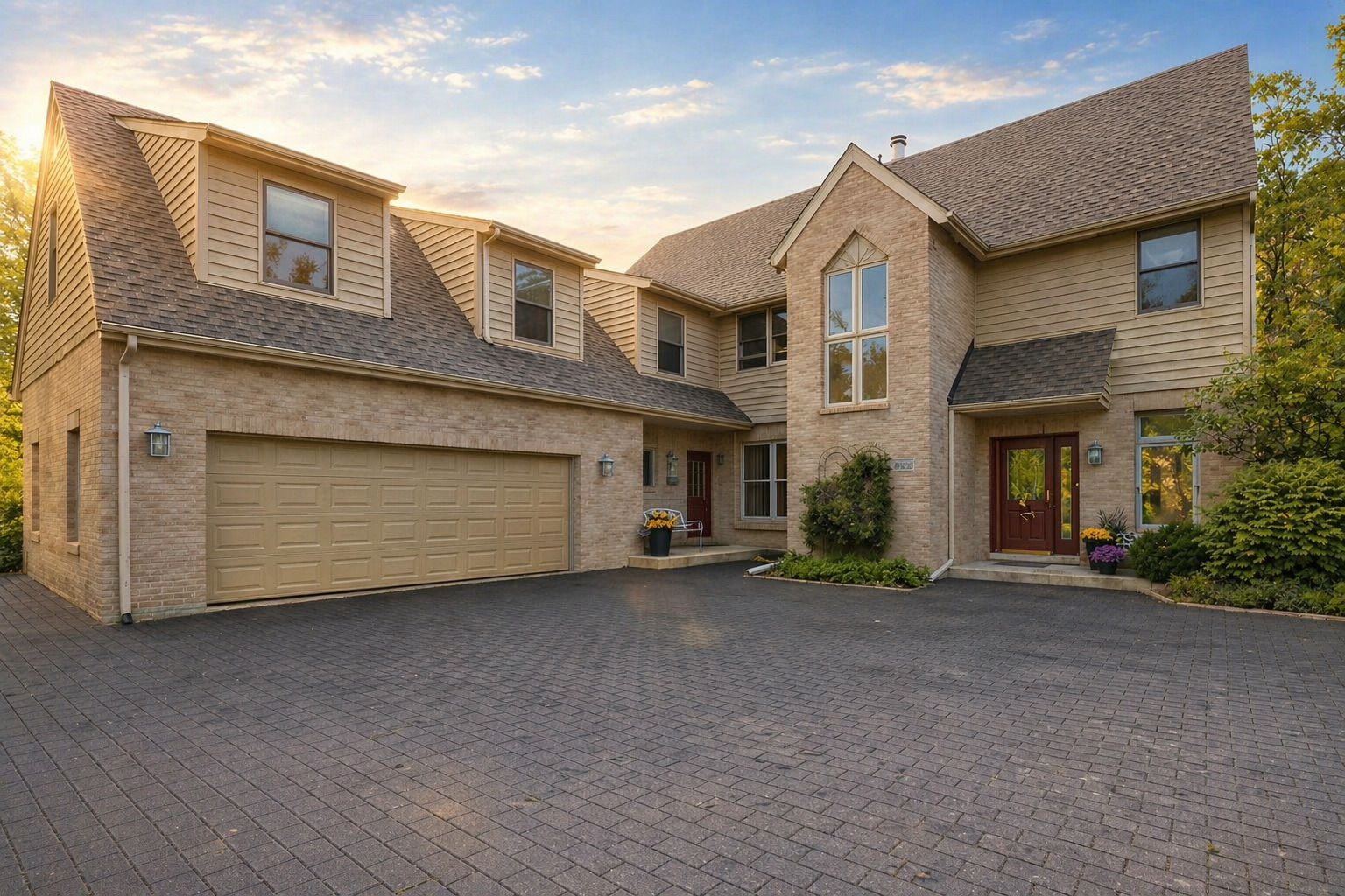 840 Huntley Woods Drive, Crete, IL