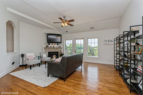 17200 Oak Park Avenue #304, Tinley Park, IL