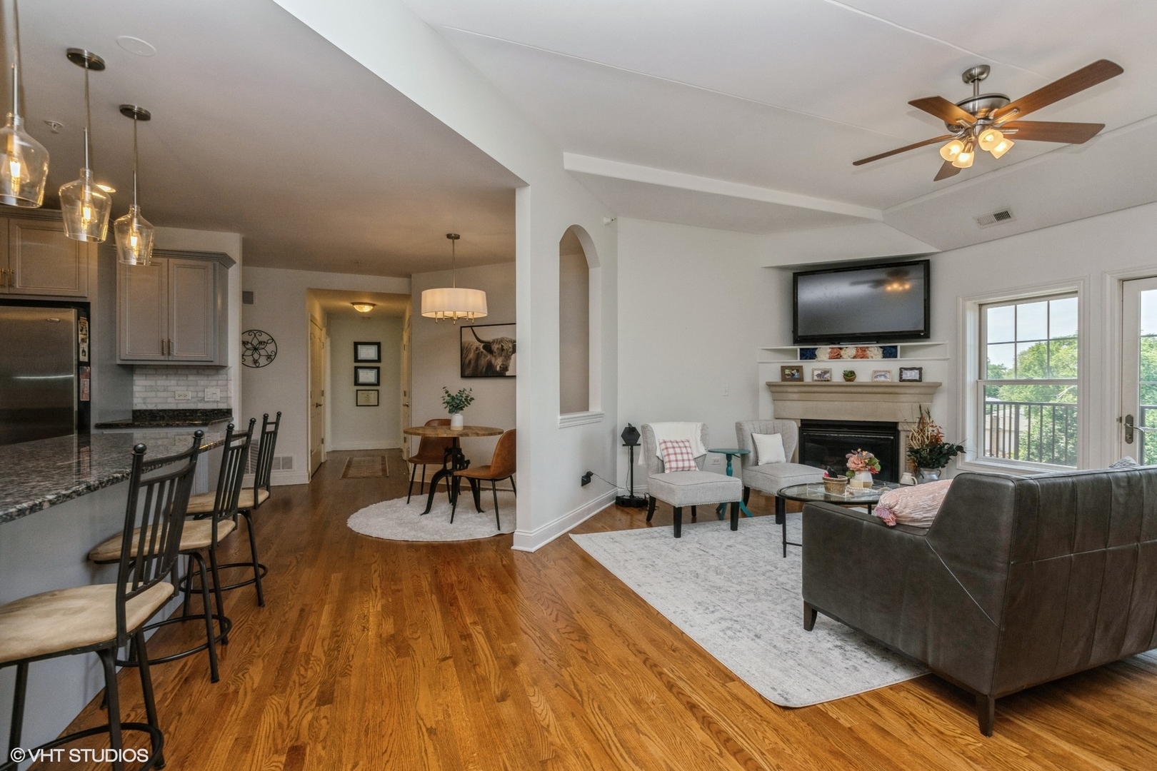 17200 Oak Park Avenue #304, Tinley Park, IL