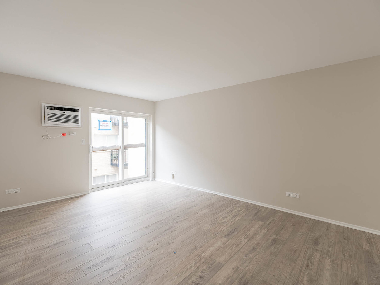 314 Lathrop Avenue #406, Forest Park, IL