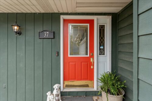 37 Ashley Lane, Champaign, IL