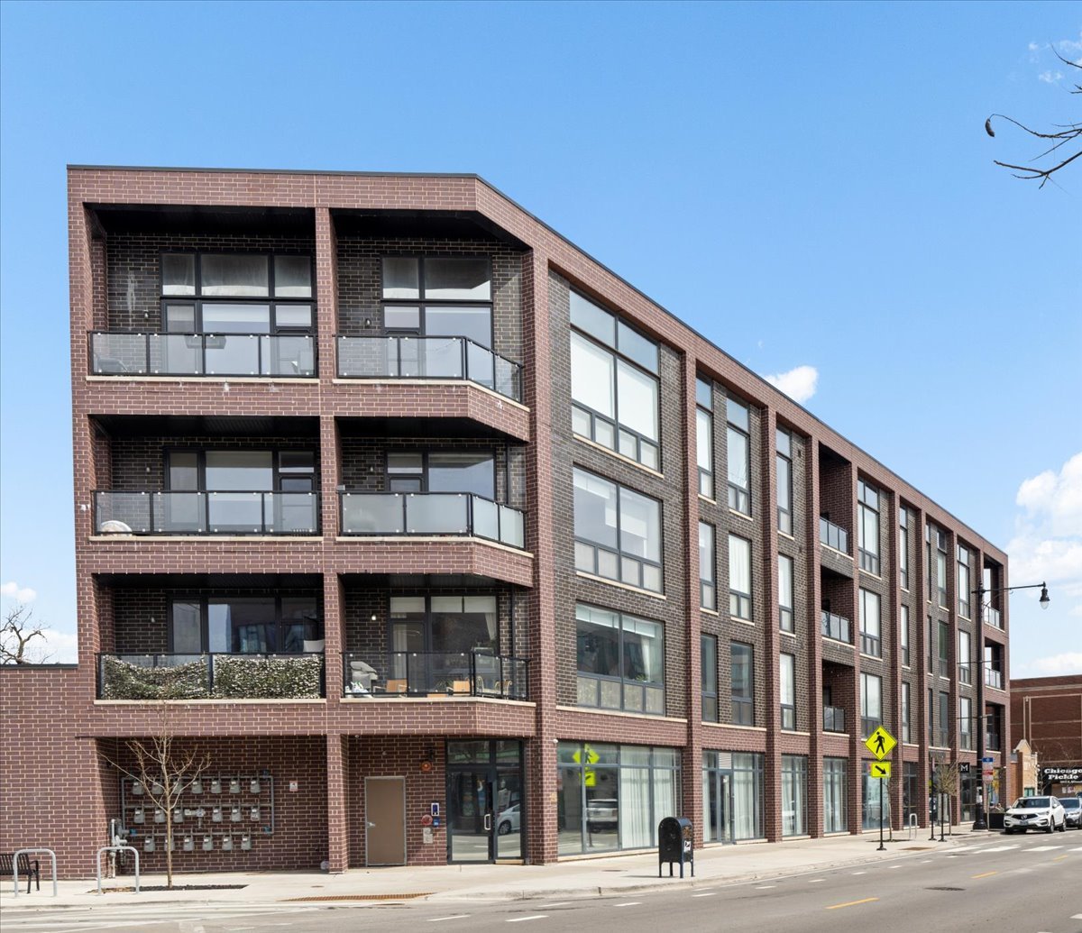 3101 N Ridgeway Avenue #4D, Chicago, IL