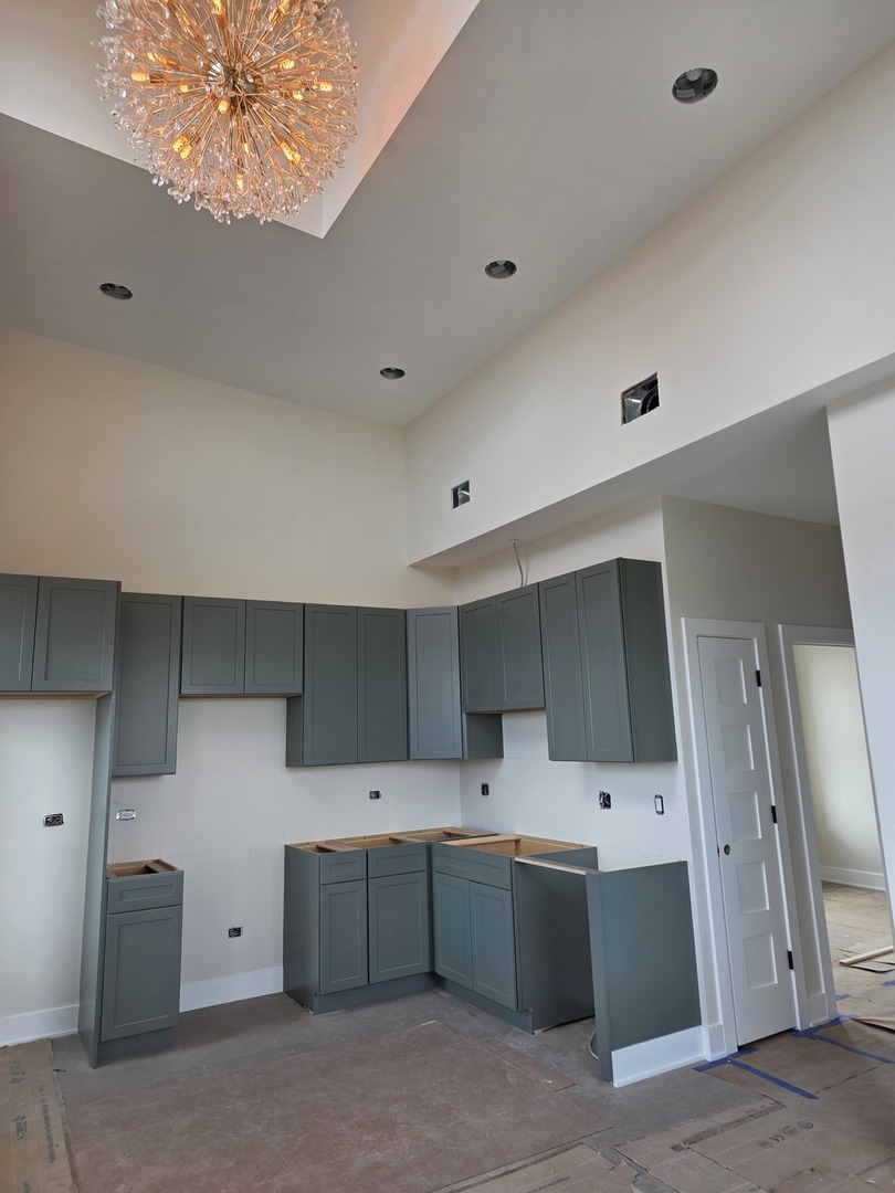 3216 S Morgan Street #4F, Chicago, IL