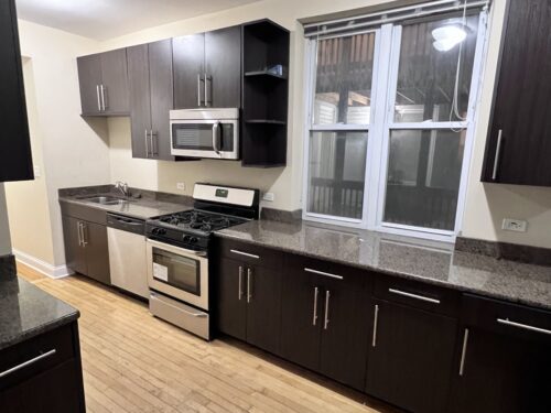 3605 W LELAND Avenue #2E, Chicago, IL