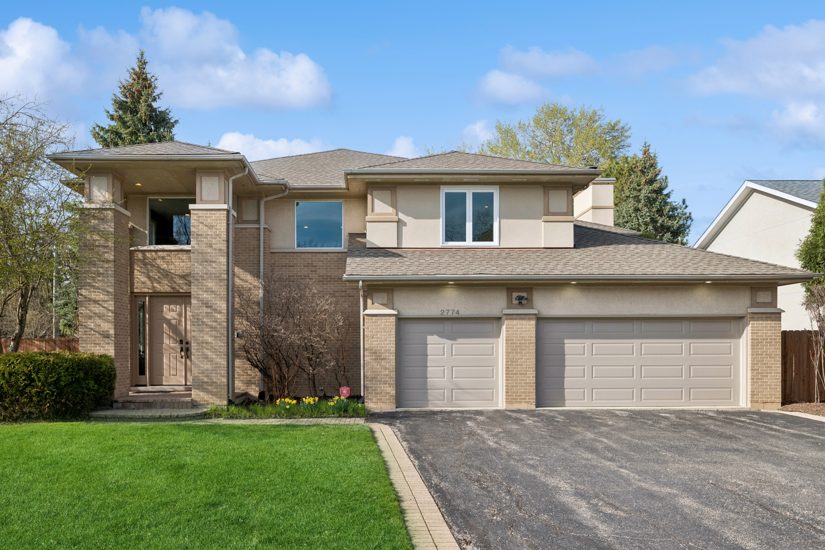2774 Walters Avenue, Northbrook, IL