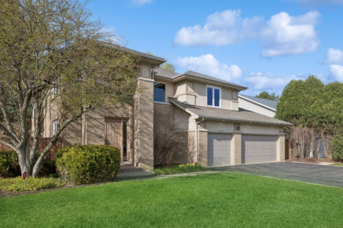 2774 Walters Avenue, Northbrook, IL