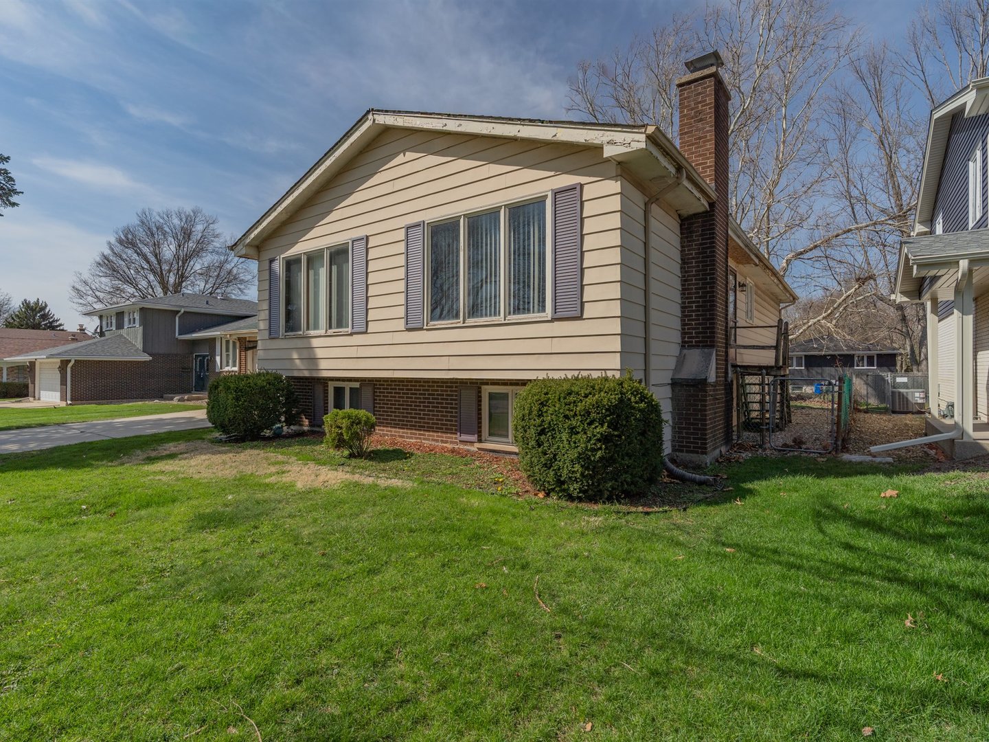 4242 Pinewood Lane, Matteson, IL