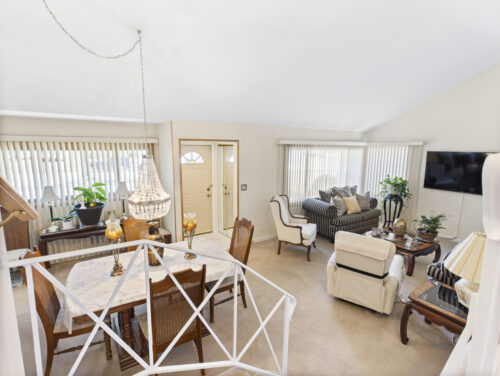 8755 N Oleander Avenue, Niles, IL