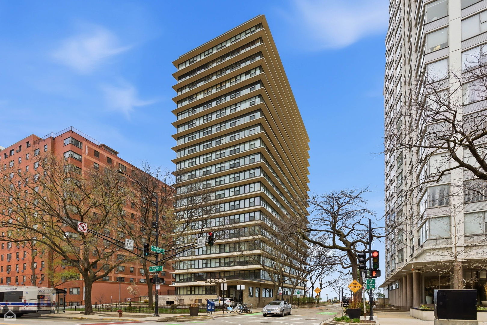 5801 N Sheridan Road #7B, Chicago, IL