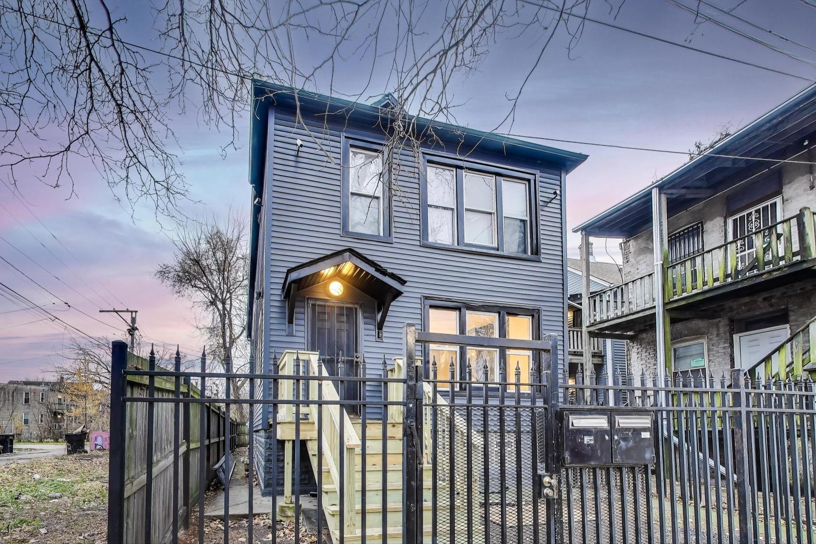 1117 W 57th Street, Chicago, IL