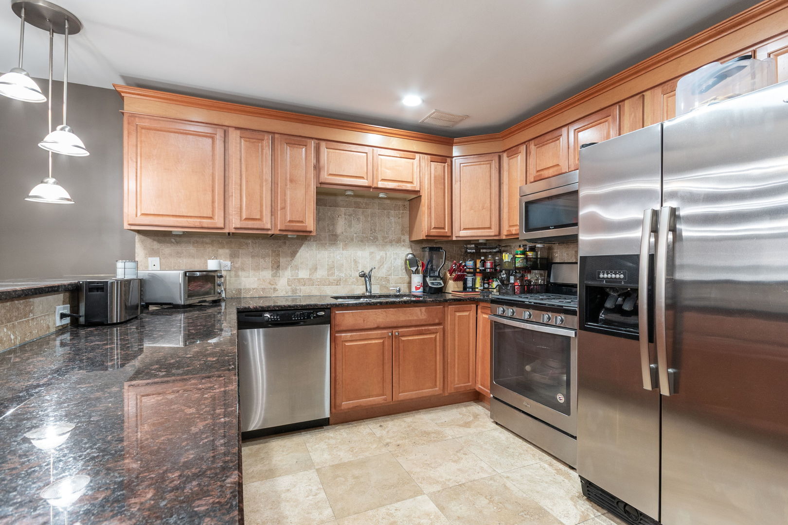 9A Kingery Quarter #202, Willowbrook, IL